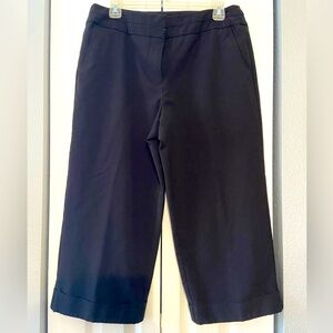 George ladies black size 12 capris